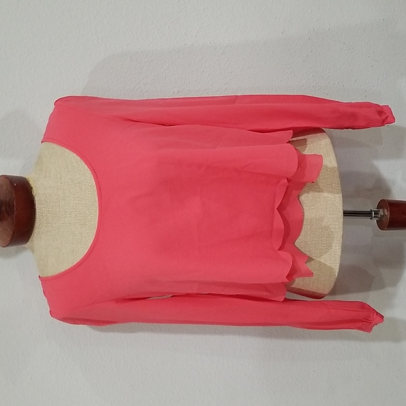 Guess Long Sleeve Cropped Top Blouse Size S Magenta - Picture 1 of 12